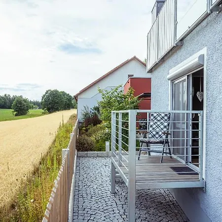 Tretter Pur Lägenhet Erbendorf